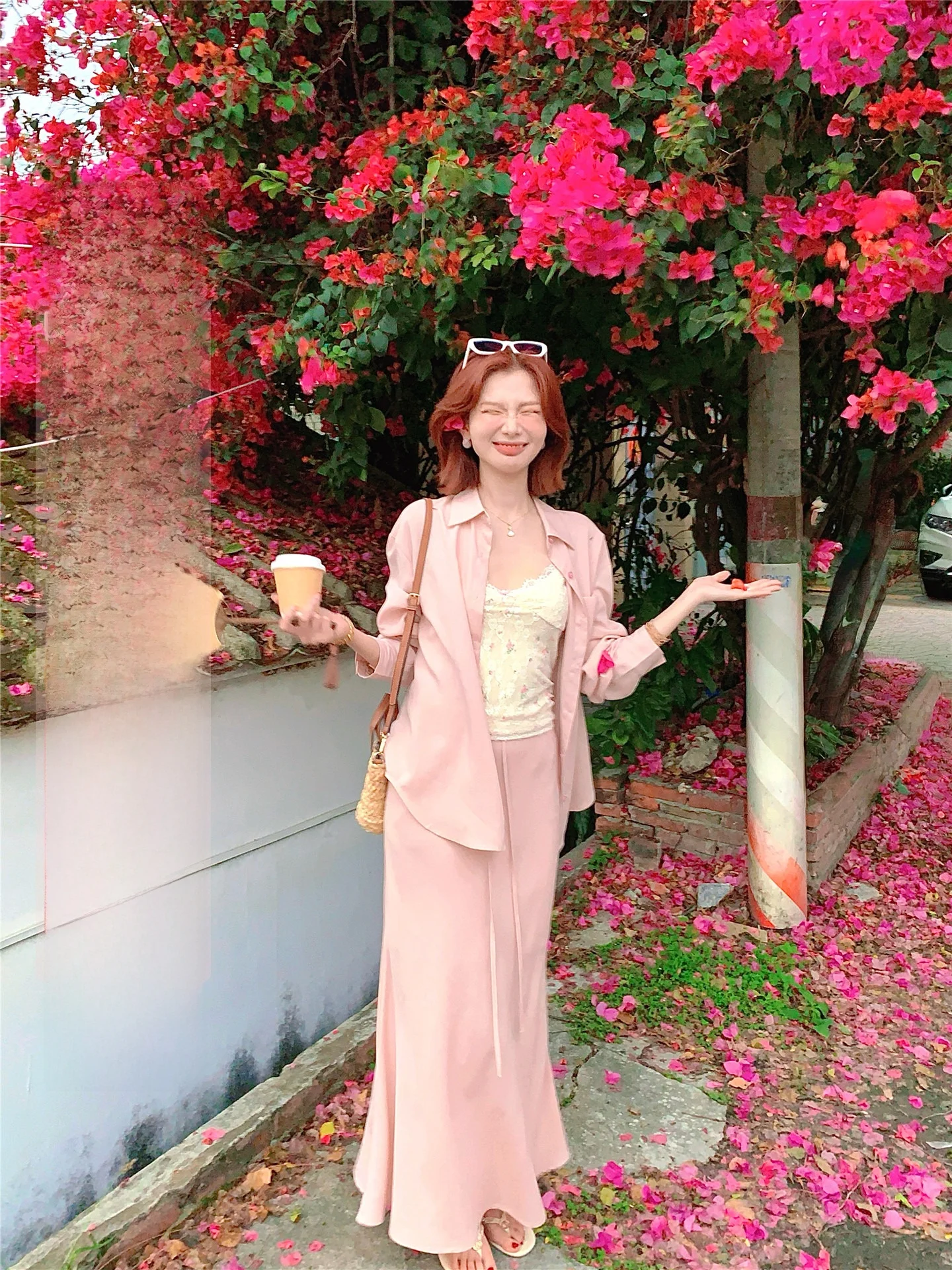 

Fashionable Spring Summer Cheese Shirt And Skirt Set Women's Versatile Outfit High Waist Skirt Button up Shirt Two Piece Set