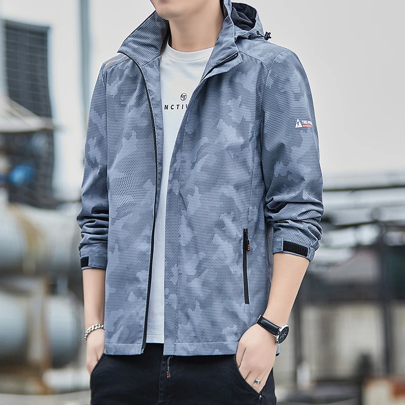 Spring Men Jacket 2024 New Fashion Trend Detachable Hat Casual Outdoor Sports Camouflage stormcoat Men Slim Fit Waterproof Coat