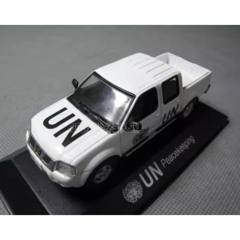 J-COLLECTION 1/43 بيك اب نموذج سيارة مصنوع من خليط معدني كلاسيكي هدية تذكارية للكبار عرض ثابت #3