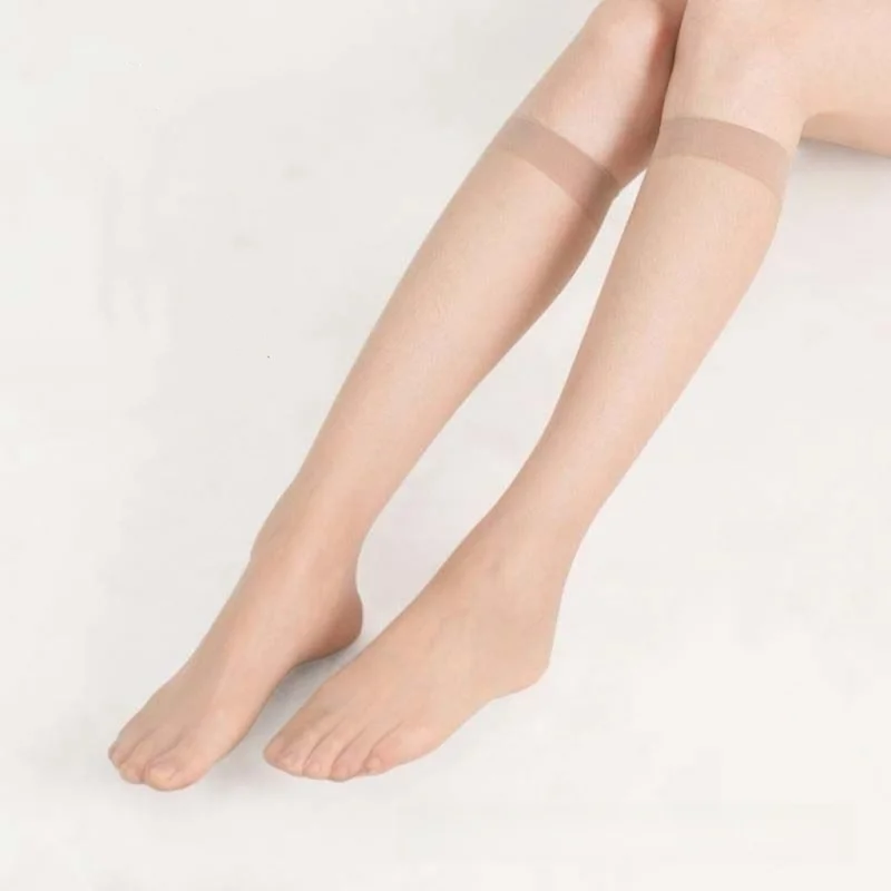 Mid-Calf Silk Stockings Women's Anti-Snagging Ultra-Thin Half-Length Half-Calf Socks for Spring and Autumn Black Incarnadine