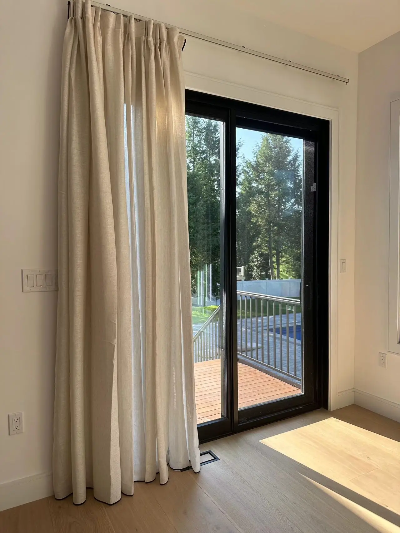 

Моторизованные умные простыни для гостиной, ткань конфиденциальности из искусственного льна, совместимая с Google Alexa