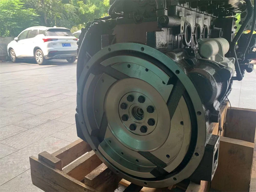 New Original Brand New Engine Assembly PC200-8 PC200-7 SAA6D107  Engine for Sale Spare Parts for Komatsu