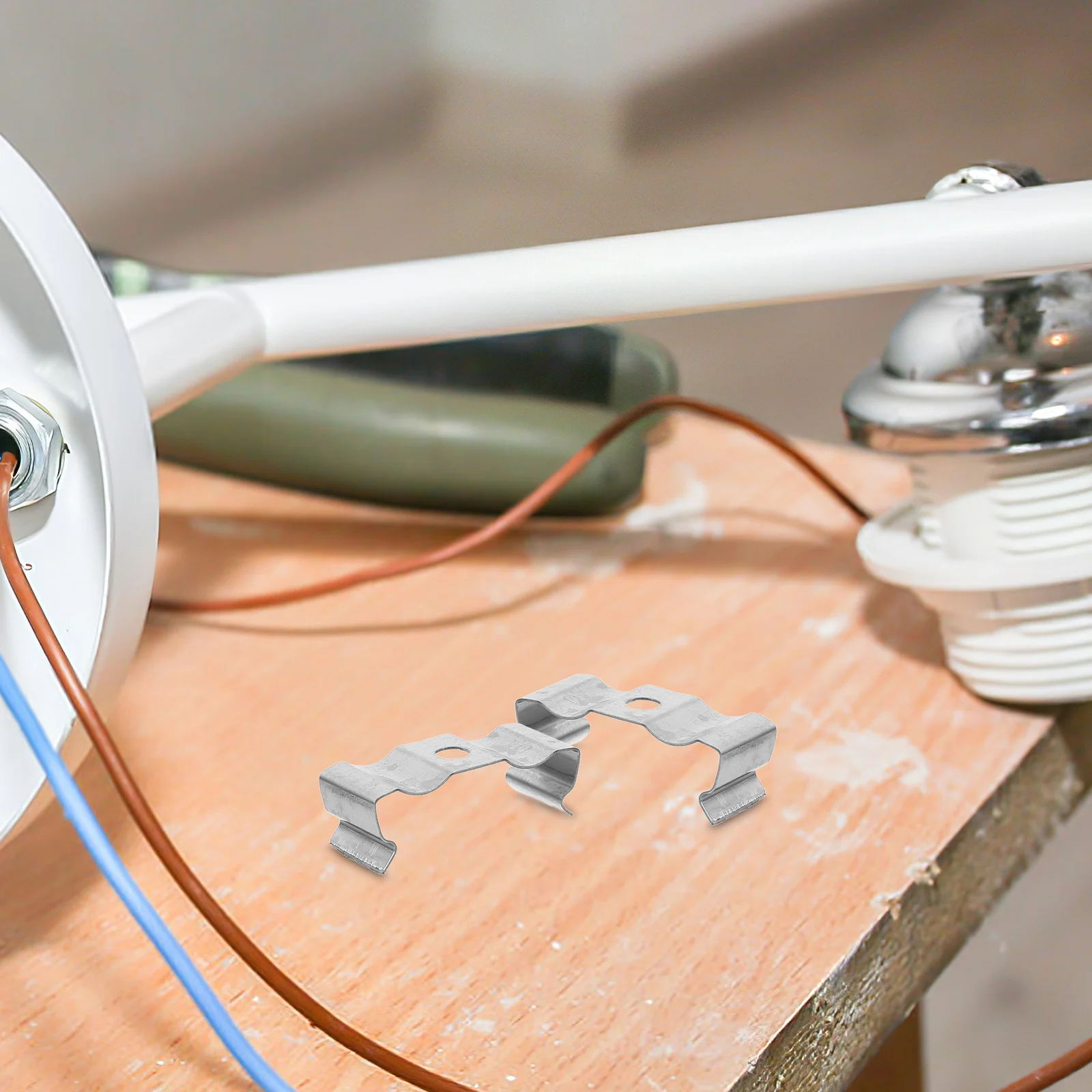 

50Pcs LED Light Tube Clamps Heavy Duty Metal Lamp Clips for Daylight Bulb Installation Secure Fixture Fastener