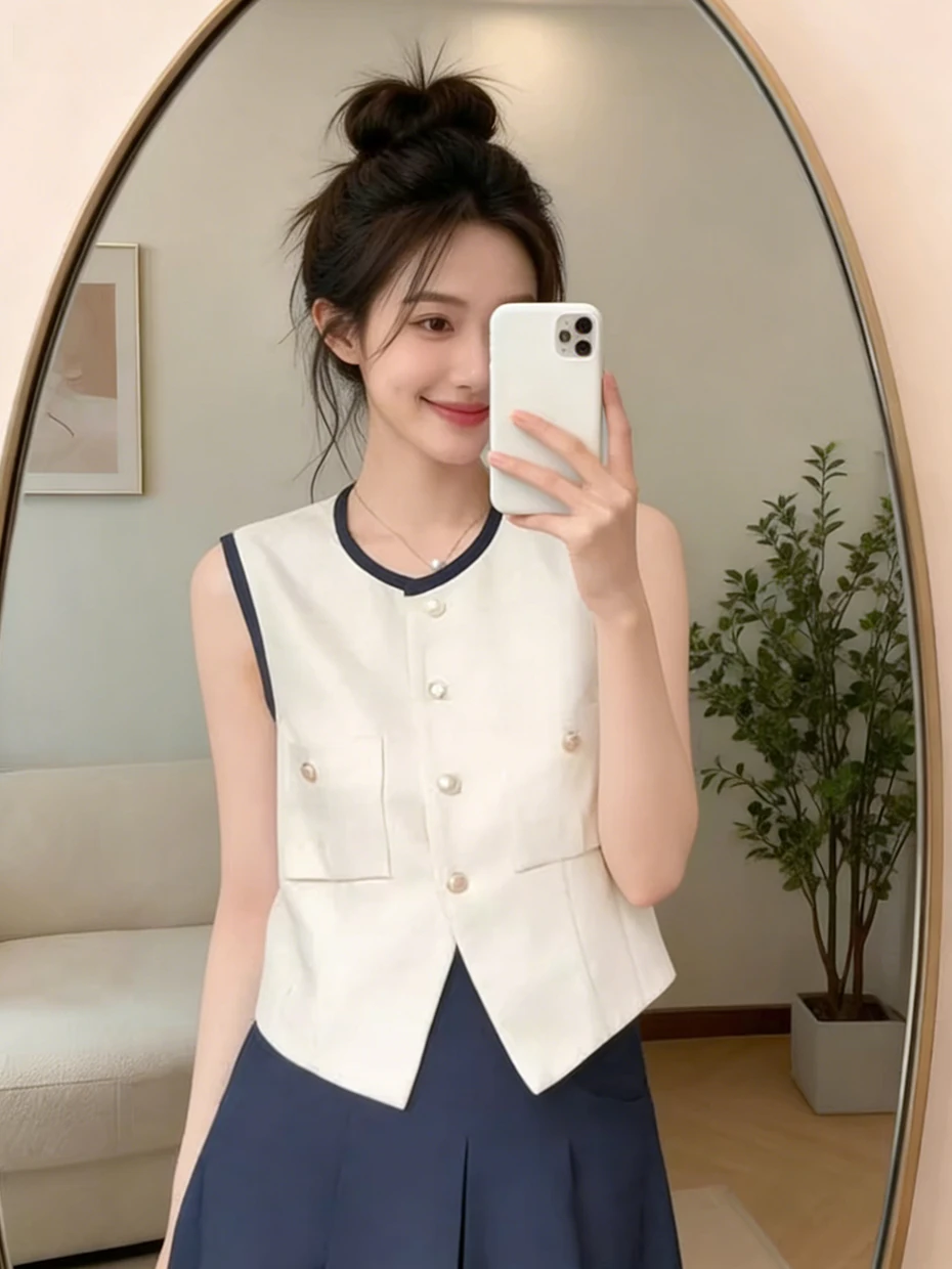 

Summer Shoulder-Cut Suit Vest Short Sleeveless round Neck Layering Blouse for Women Elegant Chic Style Casual Business Wear