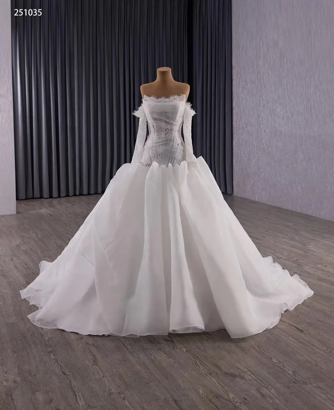 Kisswhite RSM Collection Customized Real Work Ruffles Mermaid Bridal Dresses