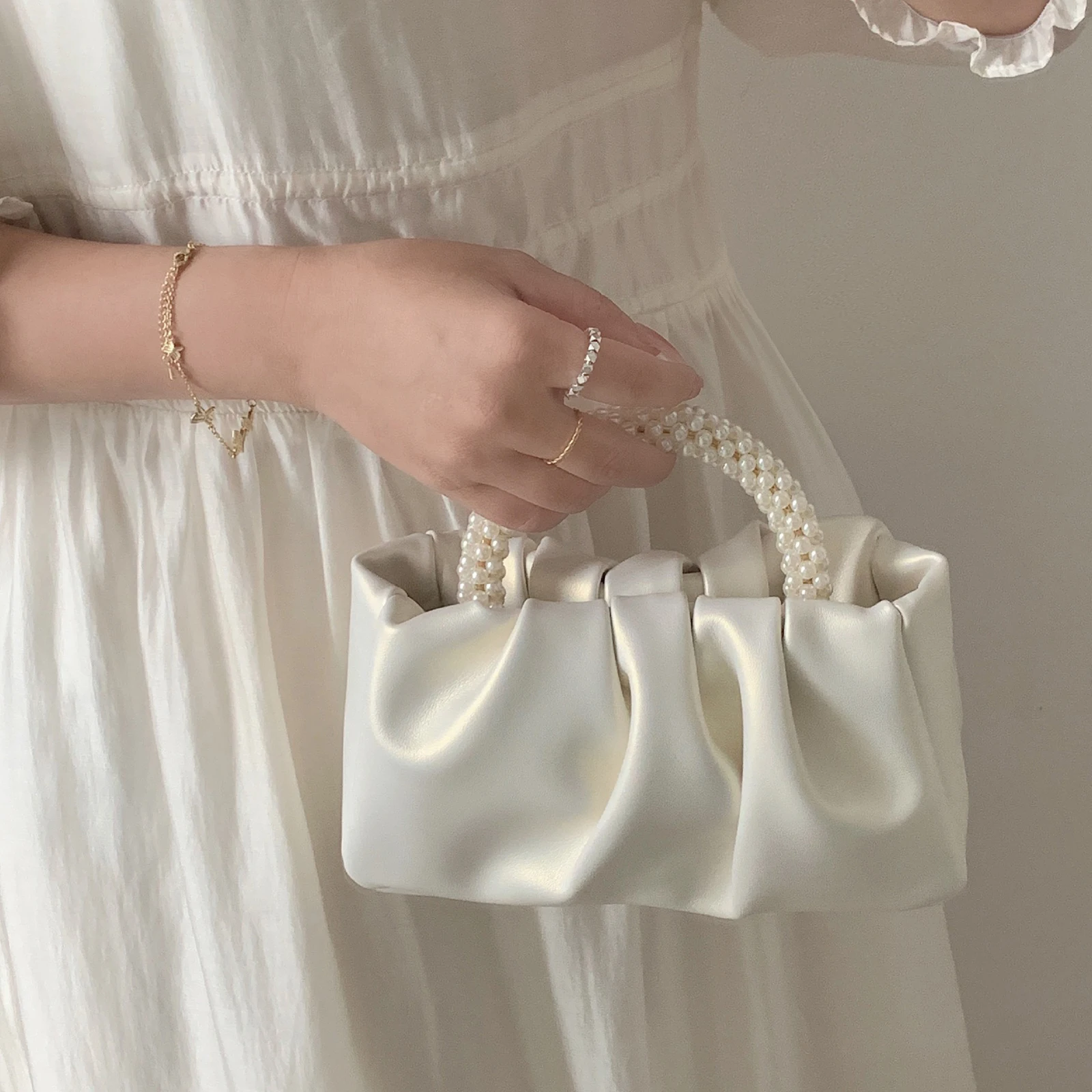 

Сумка-слинг, однотонная плиссированная сумка через плечо, дорожная сумка для покупок, сумка через плечо из искусственной кожи, милая сумка с грушевидной ручкой, универсальная