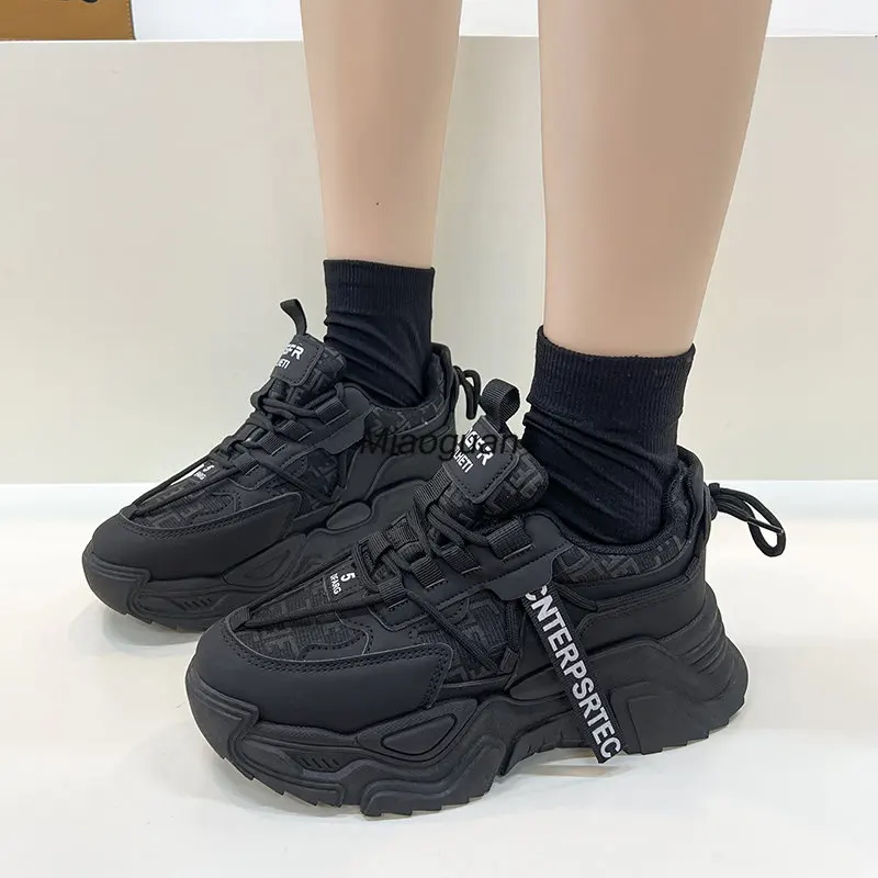 Trendy Women Sneakers 2023 Non-slip for Woman Plush Sport Ladies White Winter CASUAL SNEAKER Autumn Winter Lace-up Designer Shoe