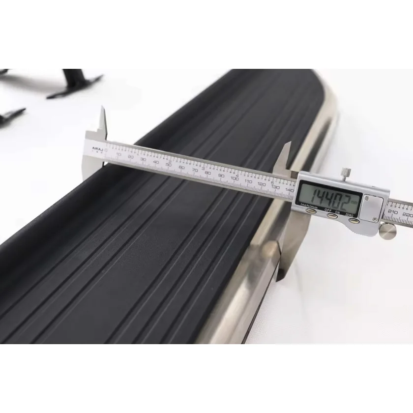 Thicken side step nerf bar running board for Land Rover Range Rover Evoque 2011-2019,can load 300kg,very reliable quality