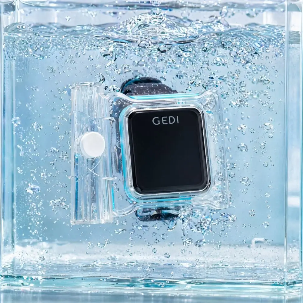 IPX8 Waterproof Smartwatch Waterproof Protective Pouch Portable Sealed Underwater Watch Cover Touchscreen Compatible