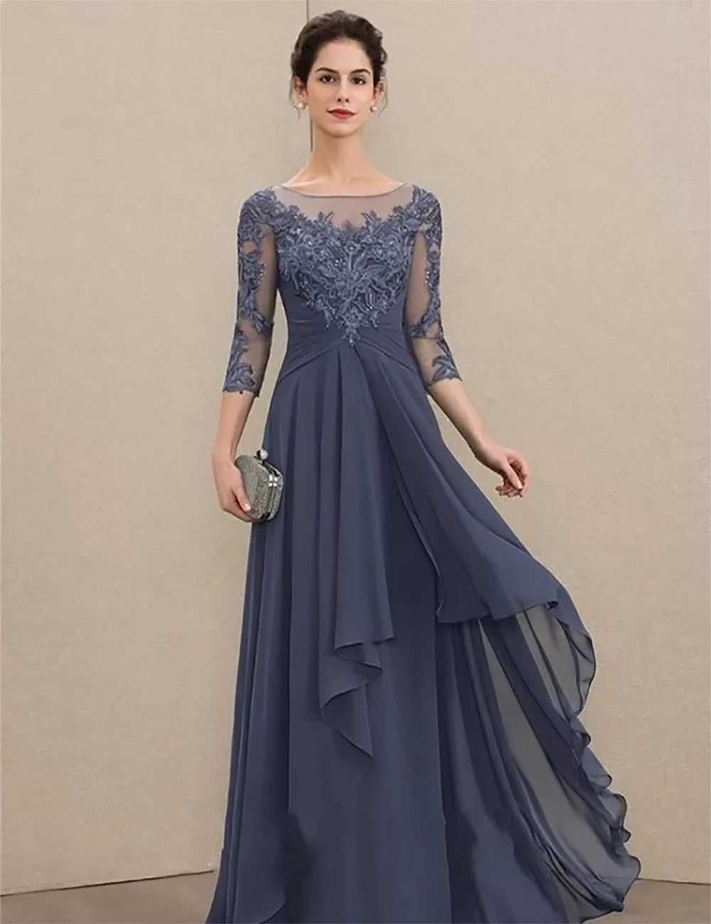 Abiti eleganti per la madre della sposa lunghi fino al pavimento in chiffon a trapezio con scollo rotondo e abito da festa da donna con volant a cascata