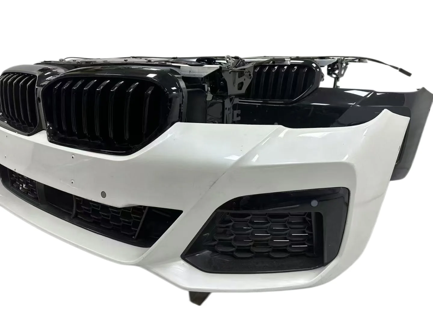 High Quality Plastic Front Bumper Accessory for 5 Series G30 Car  Condition