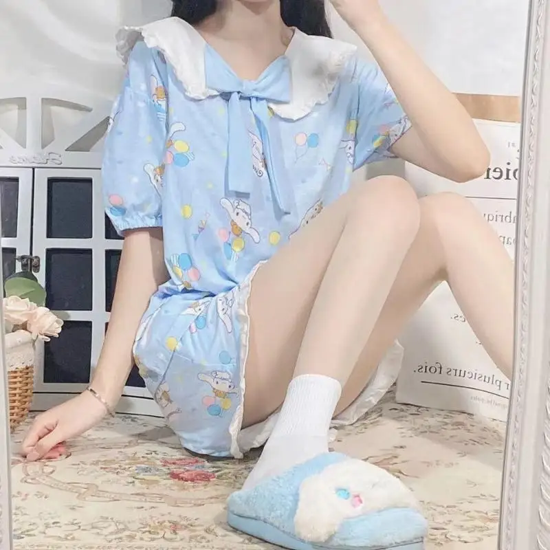 

Летние пижамы Sanrio, 2 шт., хлопковые шорты Cinnamoroll для девочек, новый стиль, студенческая модная популярная футболка, свободная домашняя одежда для маленьких людей