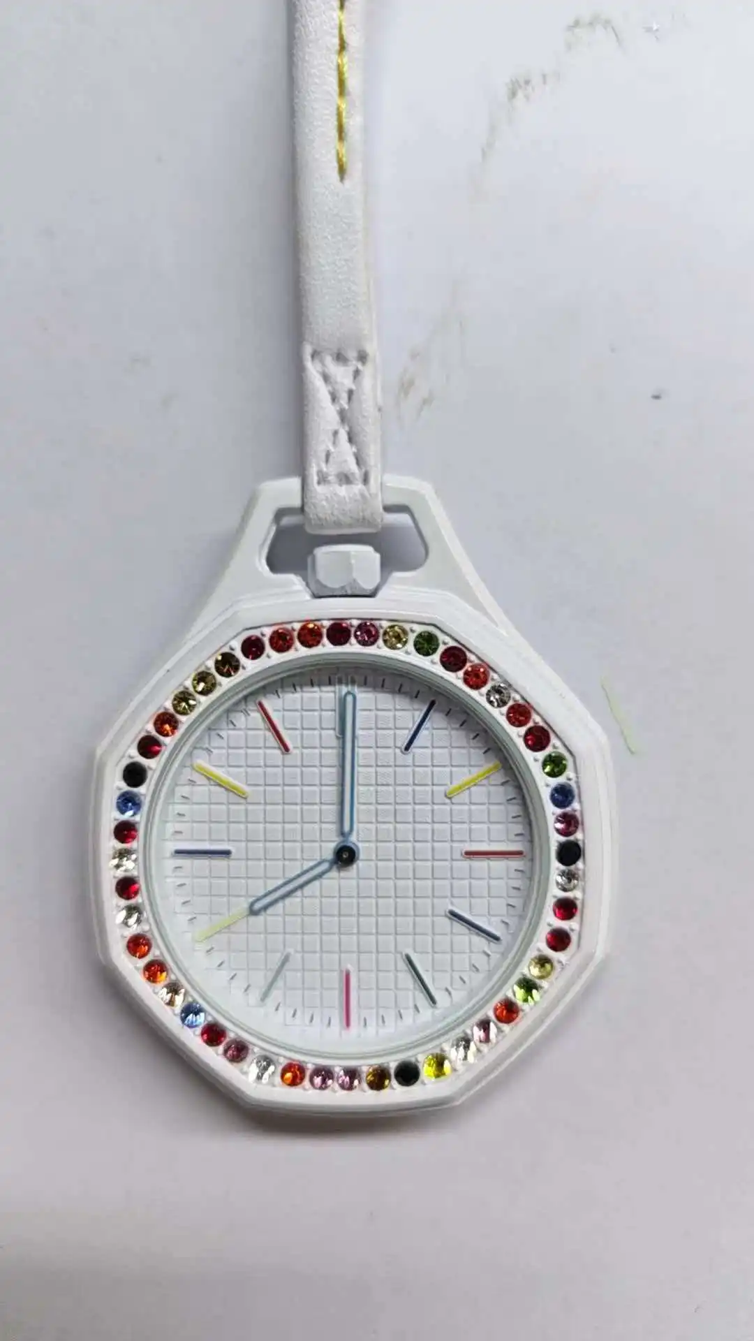 26-years-old-new-pocket-watch-octagonal-pop-style-neck-quartz-movement-candy-color-quartz-watch-color
