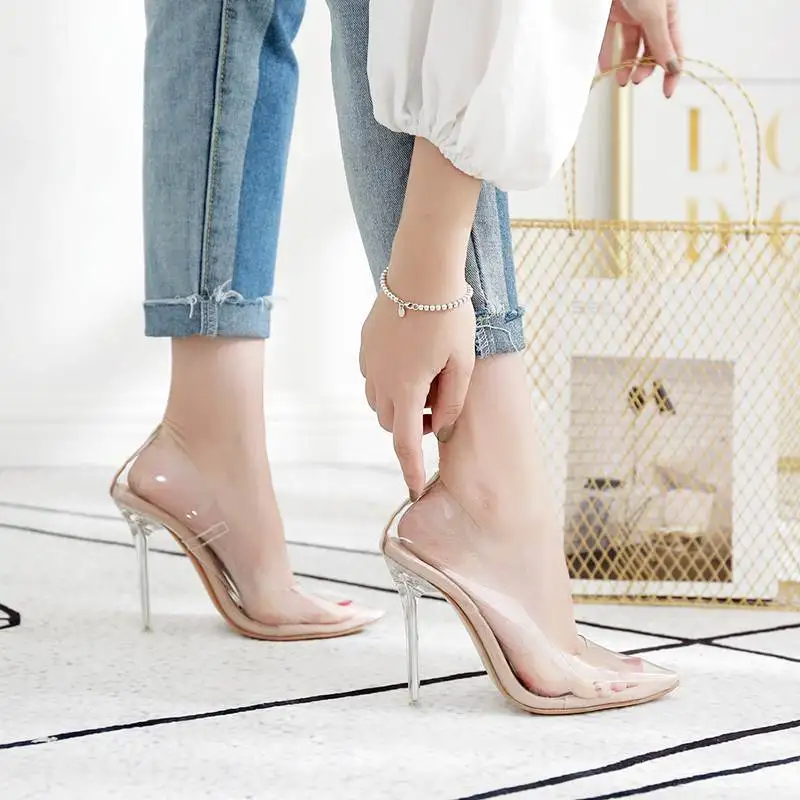 

Lazada Women's High Heels Transparent PVC Crystal Pointed Toe Faion Single oes Roman Sle Ultra High Heels Mom oes