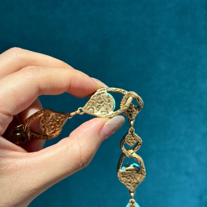 

Vintage Turquoise Jewelry Natural Stone Necklace Antique Gold Color Chain Chokers Gothic For Women Summer Party Accessories 2025