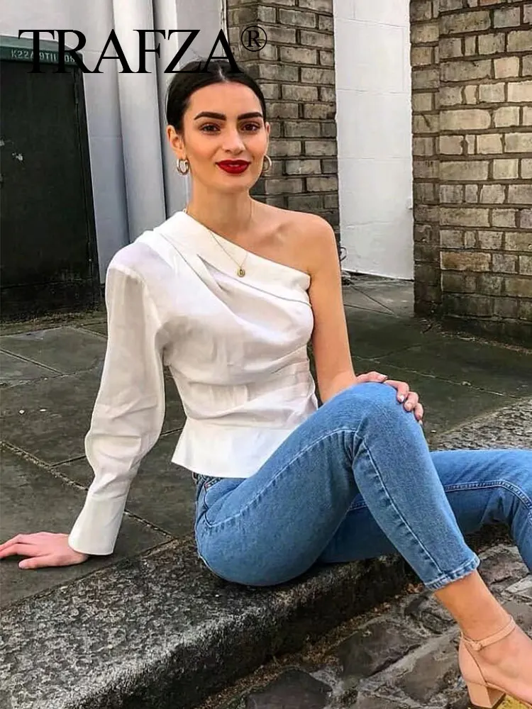 

TRAFZA 2025 Spring Women Fashion Top White One Shoulder Slim Short Tops Female With Folds Sexy Party Woman Shirt Style Top