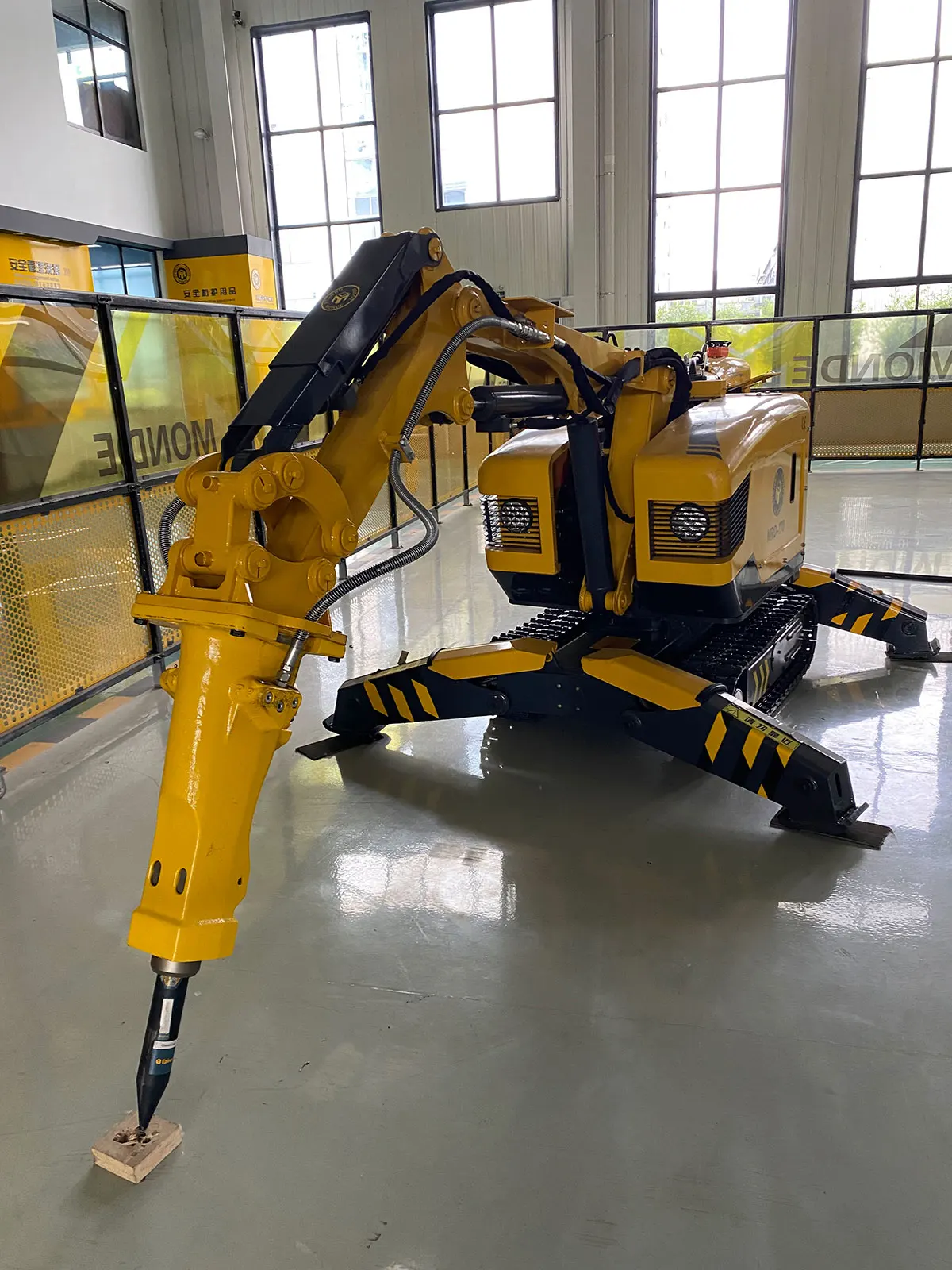Demolition Robot Remote Control Demolition Robot For Building Breaking