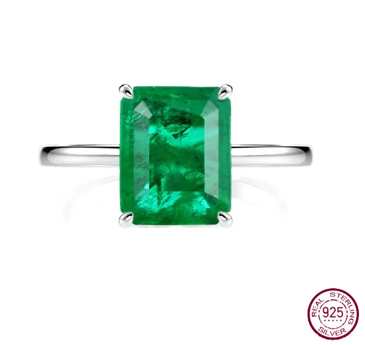 

Женское кольцо из серебра 925 пробы, с изумрудом 4 карата