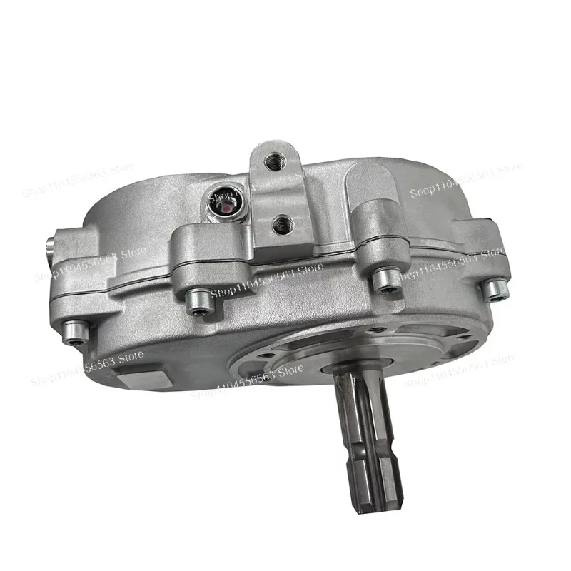 

KM8001 Series Power Output Gearbox 540 rpm Aluminum Multiplier 46KW Tractor Gearbox