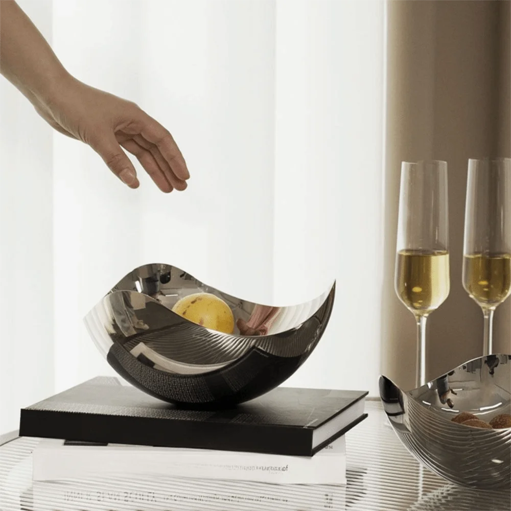 304 Stainless Steel Salad Fruit Plate Triangular Large Storage Petals Serving Bowl INS Modern Table Plate Kitchen Counter