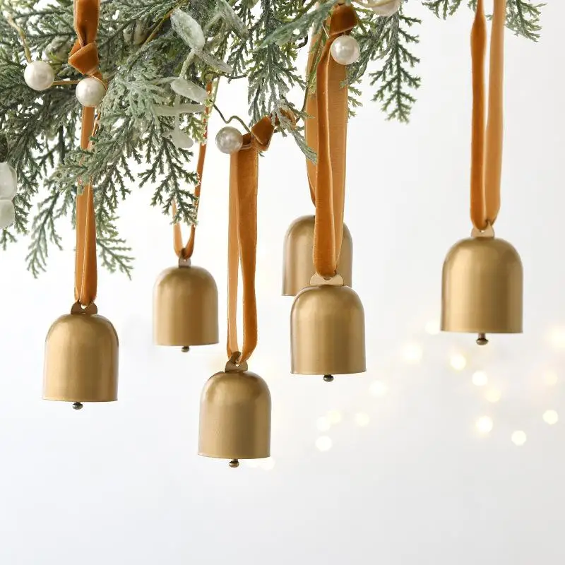 6 Stück dekorative Glocken – elegante Metall-Weihnachtsbaumornamente in verschiedenen Ausführungen, ideal für die Weihnachtsdekoration, als Türklingel oder als Glocke für Haustiere. – Detail 3