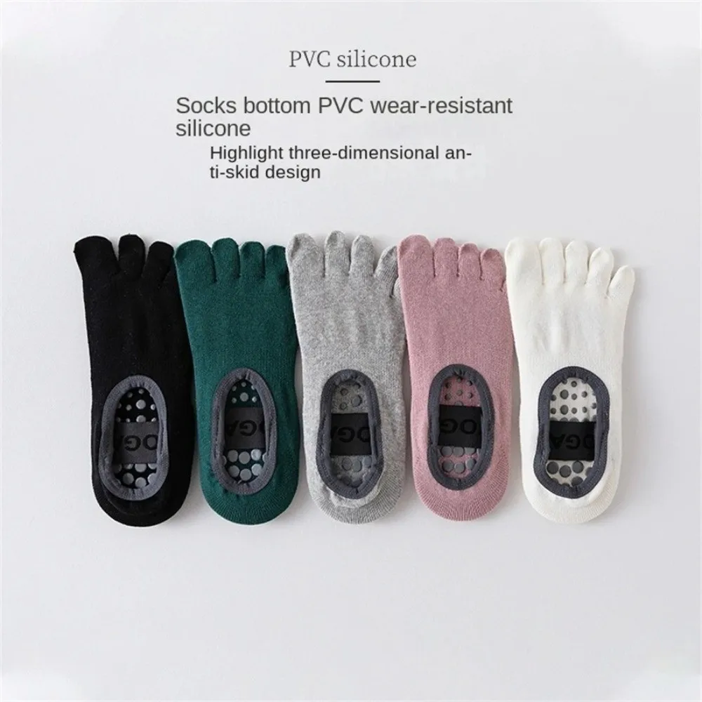 Picture 7: Five Finger Socks Women Anti-slip Professional Yoga Socks Breathable Sweat Absorbing Pilates Fitness Socks Comfortable Gym Sock