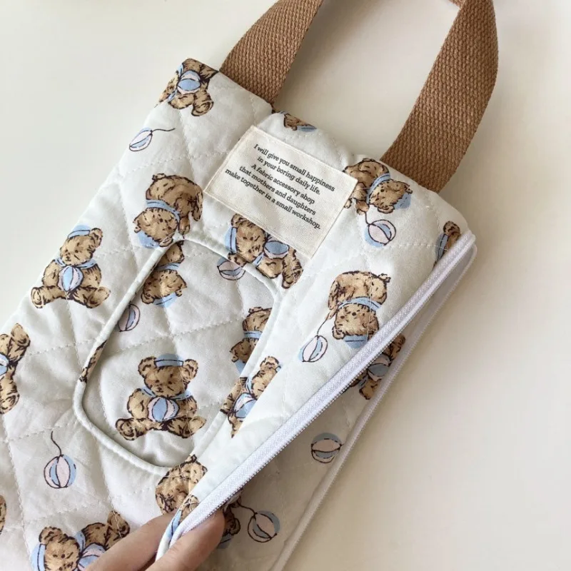 Korean Quilted Tissue Pouch Bear Car Organizer Balloon Wipes Case Ins Style Hanging Dispenser Stroller Travel Wet Wipe Holder view 2