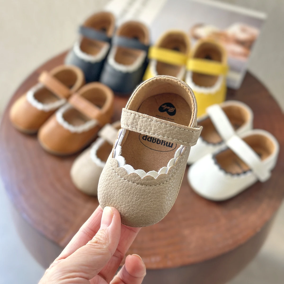 New Baby Shoes Baby Boy Girl Shoes Leather Rubber Sole Anti-slip Toddler First Walkers Infant Crib Shoes Newborn Girl Moccasins