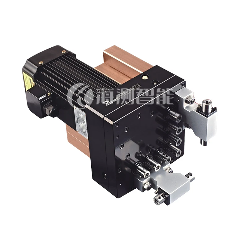 El Motor de cobre puro de alta velocidad de la máquina perforadora de madera protege el cabezal de perforación de línea multieje para CNC