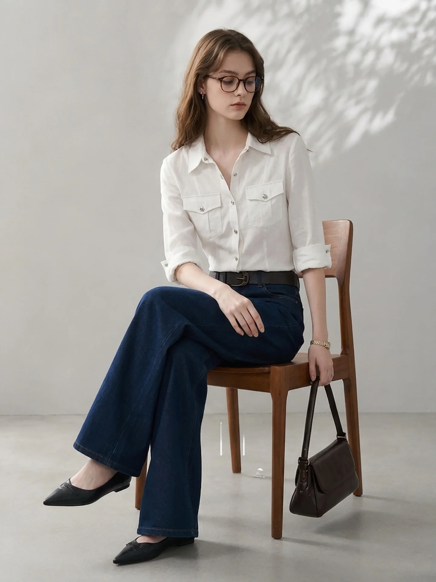 

HUAAPPUW Commute Style Shirt Women's Casual Workwear White Shirt with Pocket Five Sleeve Waist Inward Summer New Arrival