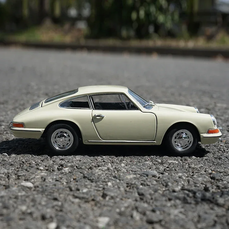 WELLY 1:24 1964 Porsche 911 Sports Car Alloy Car Model Diecast Toy Vehicle High Simitation For Children Kids Collect Gifts B114