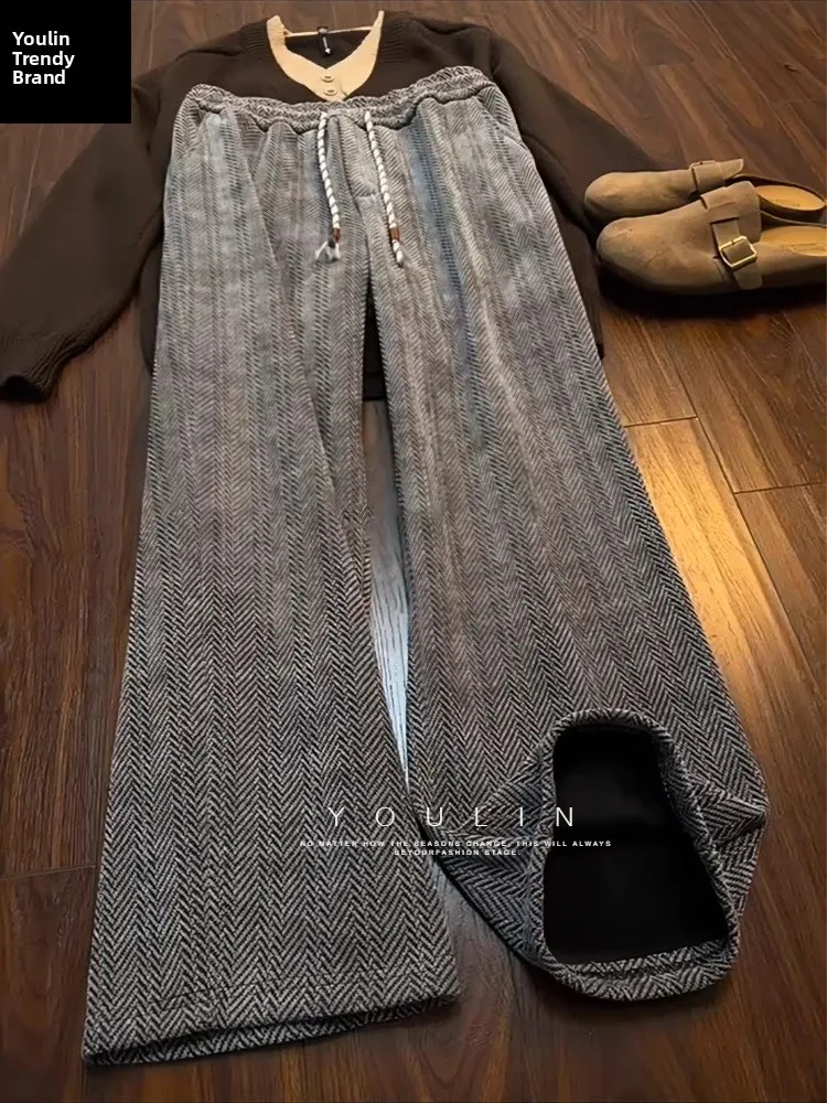 

Мужские прямые брюки из флиса глубокого серого цвета с подкладкой, осенне-зимние, свободного кроя, широкие штанины, молодежный стиль, с плоским передом