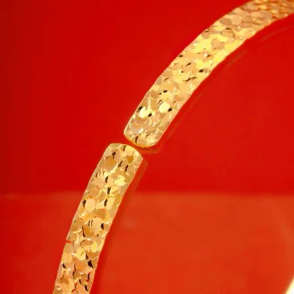 سوار "الفرقعة الجليدية" للسيدات من الذهب عيار 24 قيراط |   AU999 ذهبي نقي، غير لامع - شقوق ثلج مزخرفة، لمسات ماسية، أنيقة وأنيقة