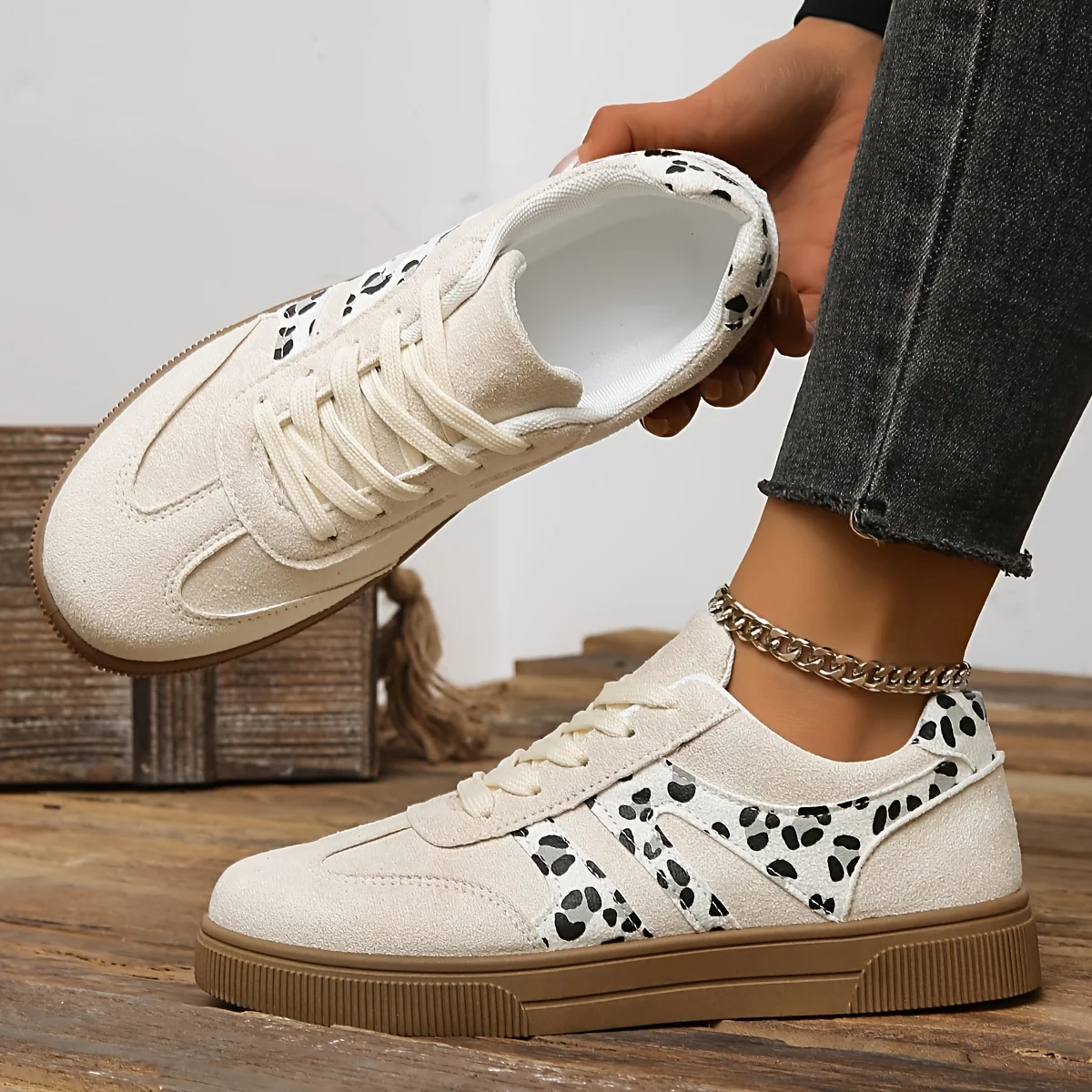 Modische Damen-Freizeitschuhe Neue Luxuriöse Flache Bequeme Slip-On Weiche Trendige Retro-Style College-Style Laufschuhe Sneakers – Detail 3
