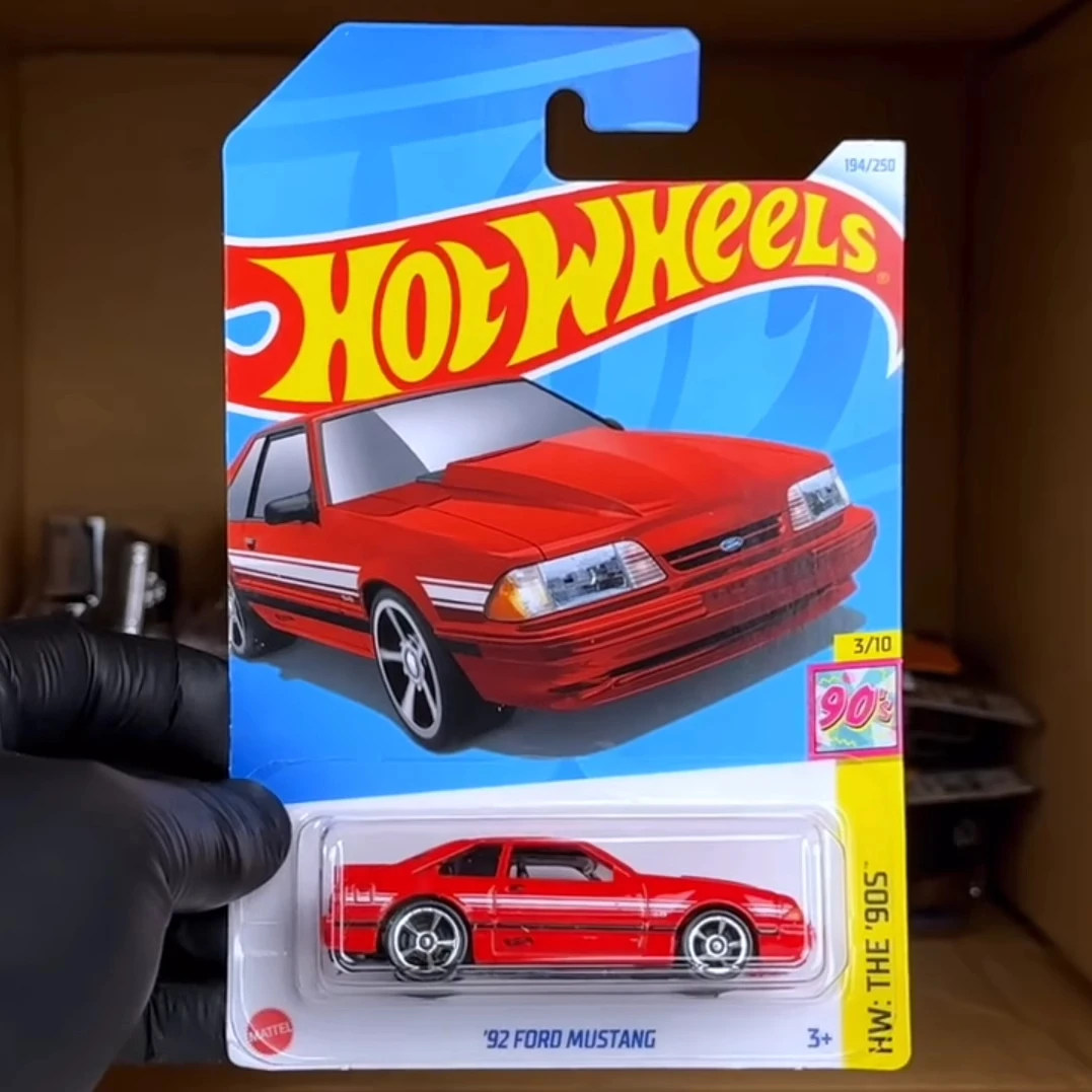 Hot Wheels World-coche básico 2024 Wave 10/K, Colección C4982, fundido a presión, juguetes de Metal 1:64