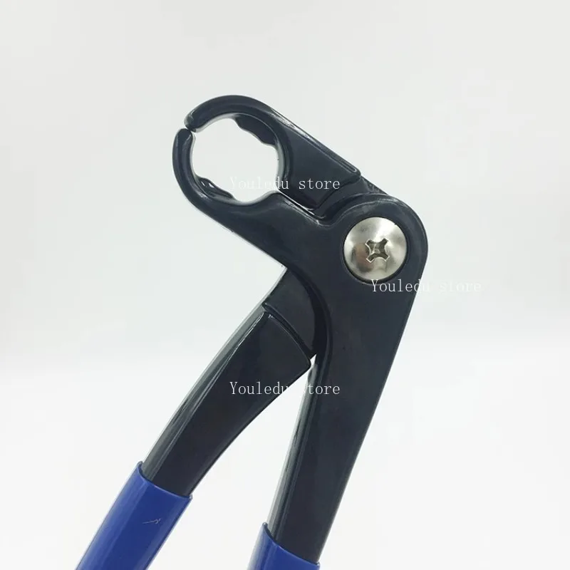 

Подходит для суппортов масляного фильтра Mercedes Benz, BMW, Volkswagen, Audi, клещей для снятия фильтрующего элемента, клещей для извлечения.