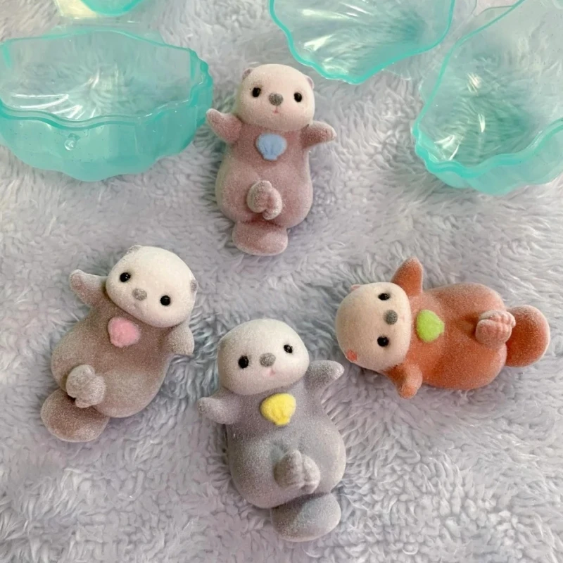 

Оригинальная капсульная игрушка Gashapon: милые флокированные фигурки ласок, держащихся за руки, в форме ракушек, модели животных, игрушки, украшения, подарки