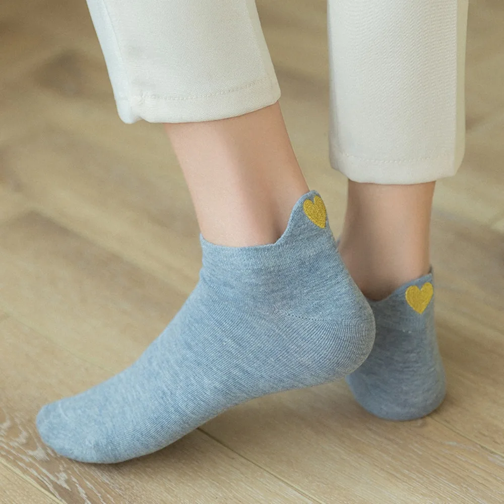 Fashion Love Embroidery Boat Socks Shallow Mouth Funny Short Socks Cute Anklet Cotton Socks Women