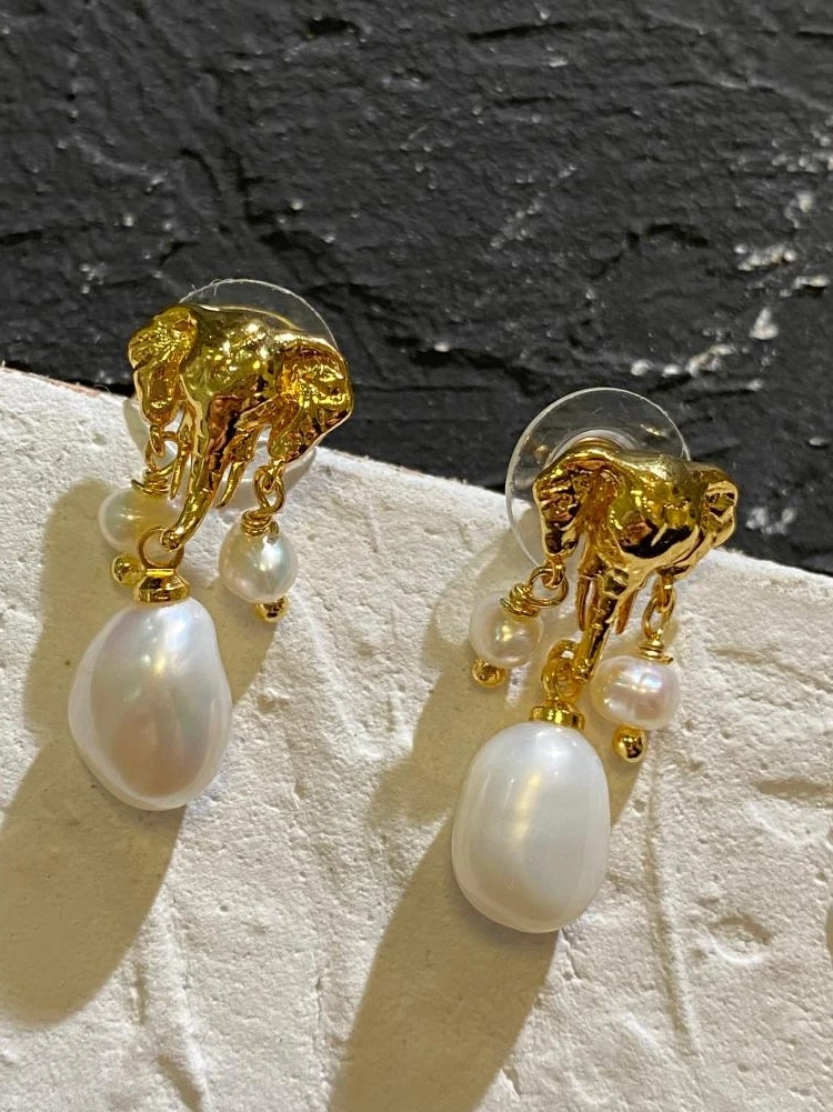 

Brass Real Freshwater Pearl Animal Earrings Women Jewelry Punk Party T Show Gown Runway Trendy Korean Japan Israel Style INS