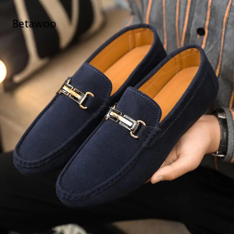 

Trendy Genuine Leather Loafer, Classic Metal Buckle & Slip-On Design, Spacious Daily-Ready & Office-Style Casual Shoe