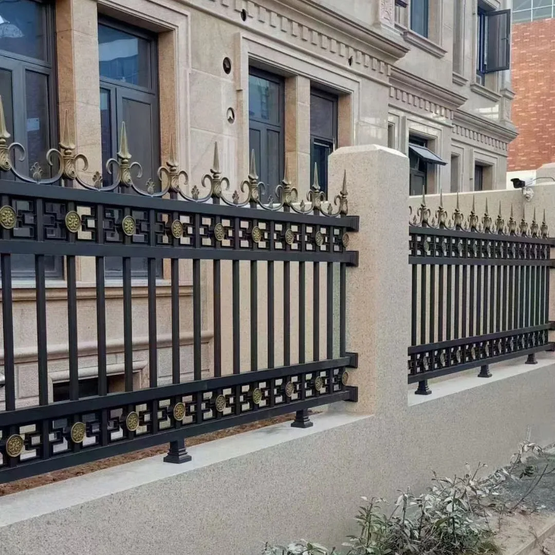 التخصيص الحديثة شرفة درابزين الحديد المطاوع تصميم مخصص شرفة درابزين الألومنيوم درابزين الحديد المطاوع #1