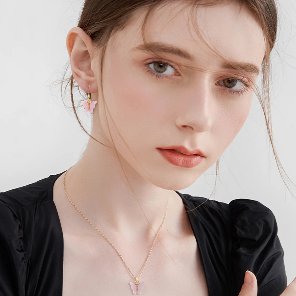 Japan and Korea sweet design earrings necklace set niche personality pink Internet celebrity fashion earrings manufactu