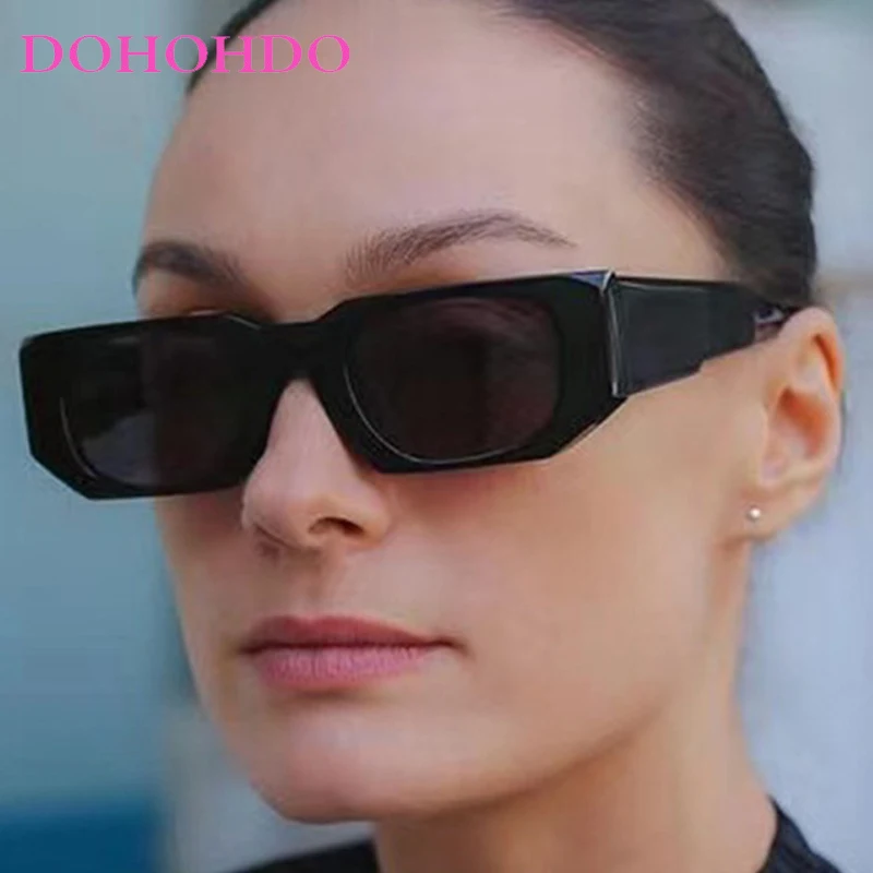 

New Trendy Small Square Women Sunglasses Luxury Brand Designer Sunglass Men Outdoor Summer Traveling Eyewear Female UV400 Lentes