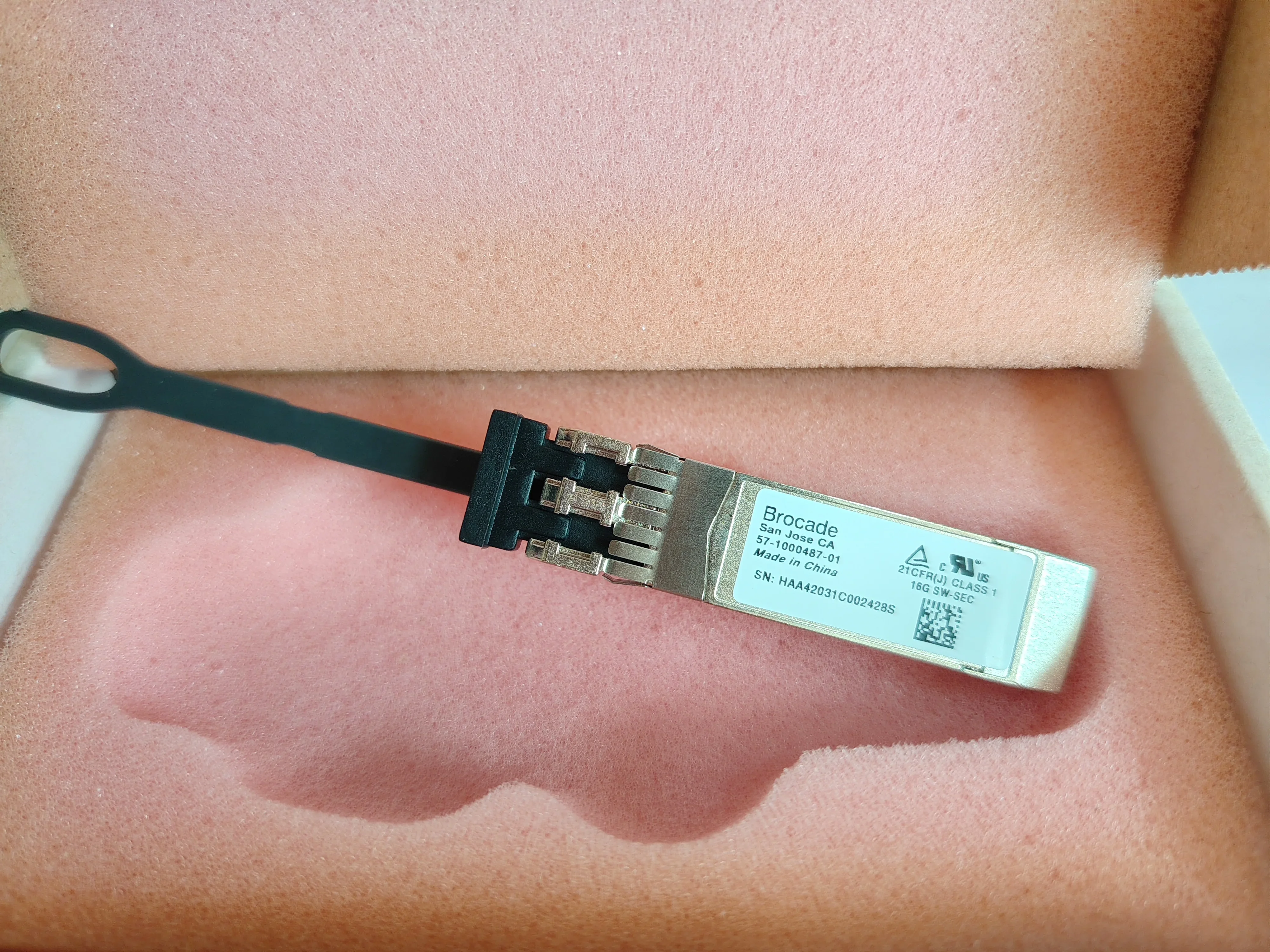 ブロケード-sfp-16-ギガバイトファイバートランシーバー-57-1000487-01-swl-xbr-000192-193-16g-sw-sec-16g-fc-sfp-850nm-100m-16-グラムスイッチポートモジュール