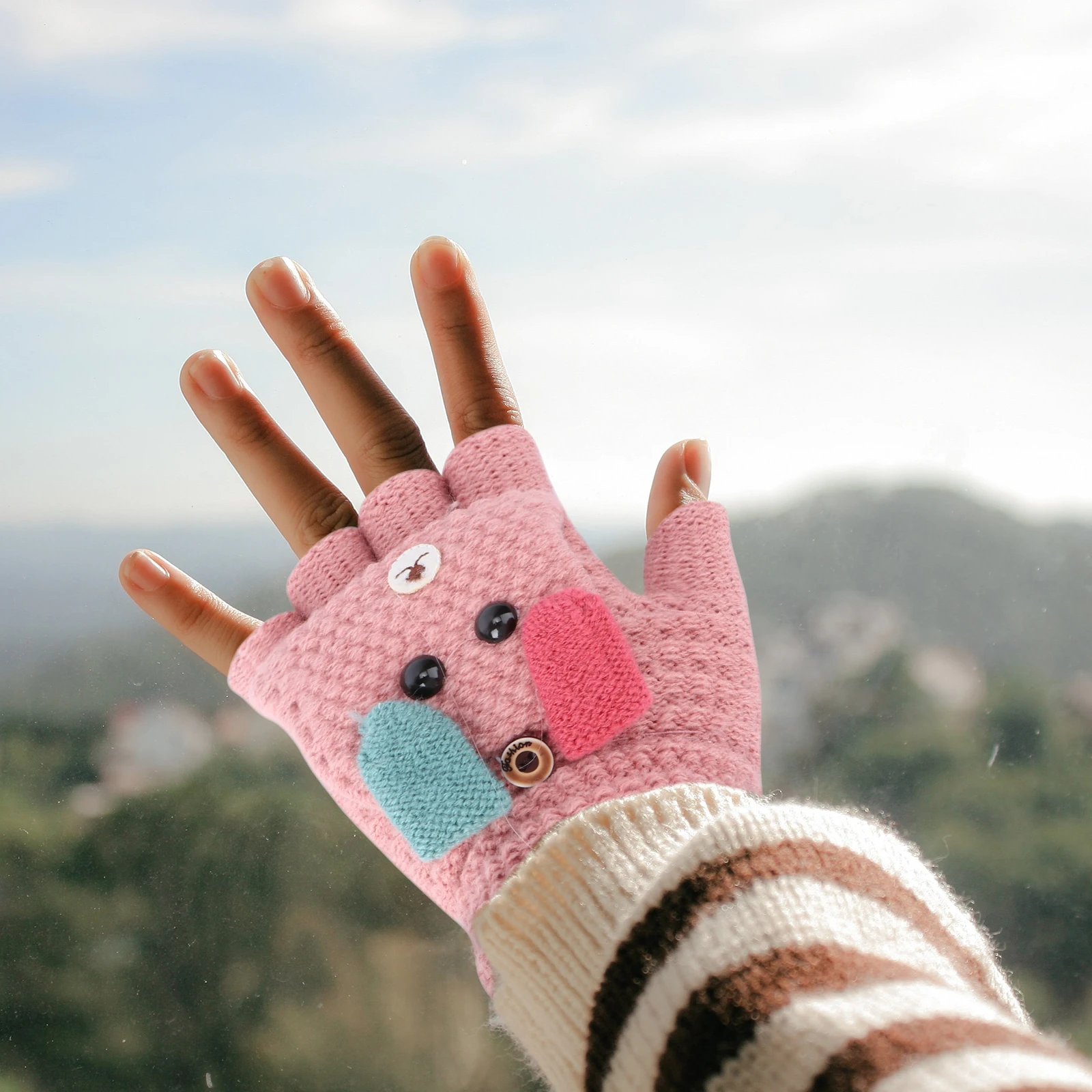 

1Pair Cute Cartoon Puppy Design Winter Gloves Warm Knitted Mittens for Kids Outdoor Cold Protection Students Use