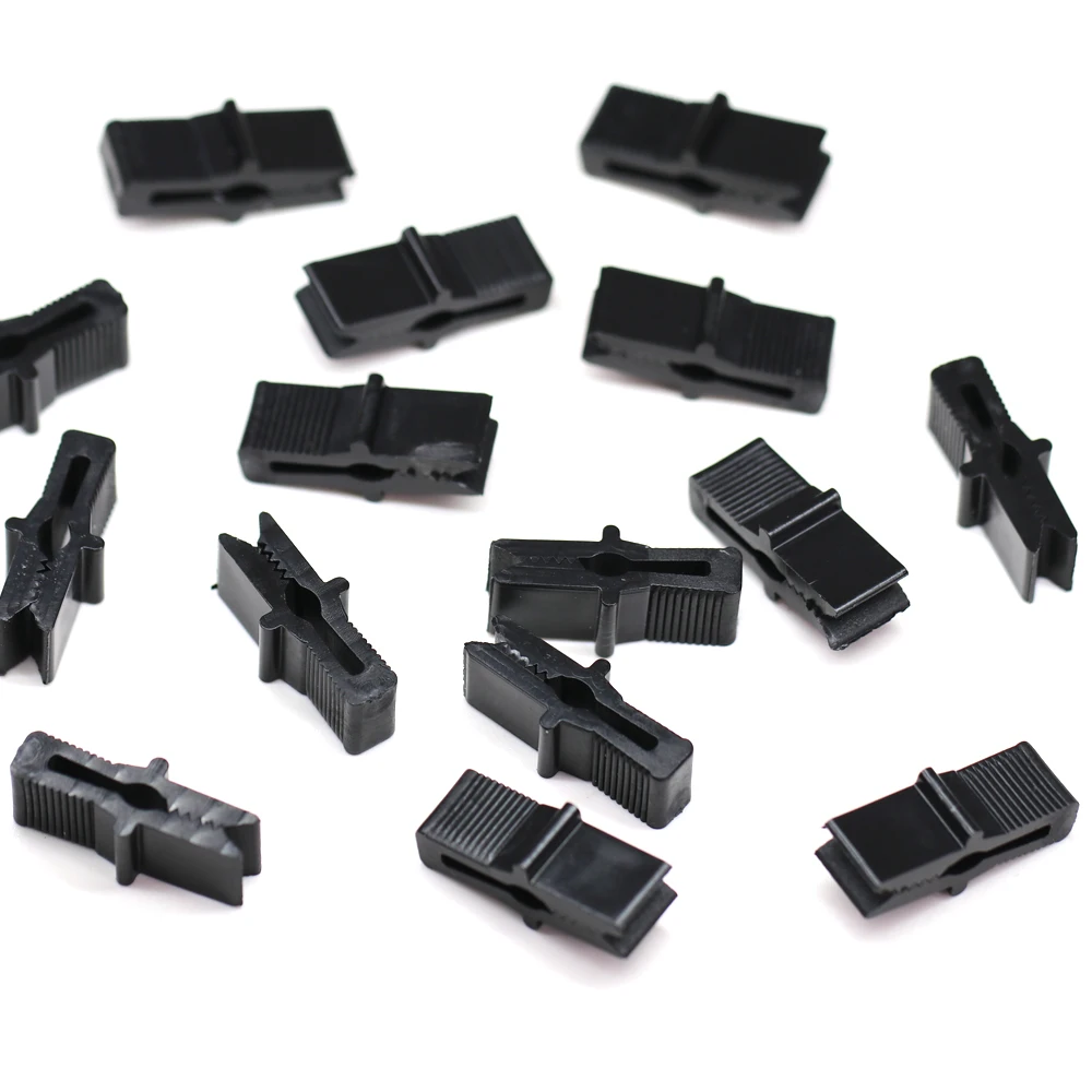 20/30PCS Film Fixing Clip Plastic Resistant to Sunlight and Rain Greenhouse Clamp 1 X 0.4 in for Fastening Film Sliding Clip