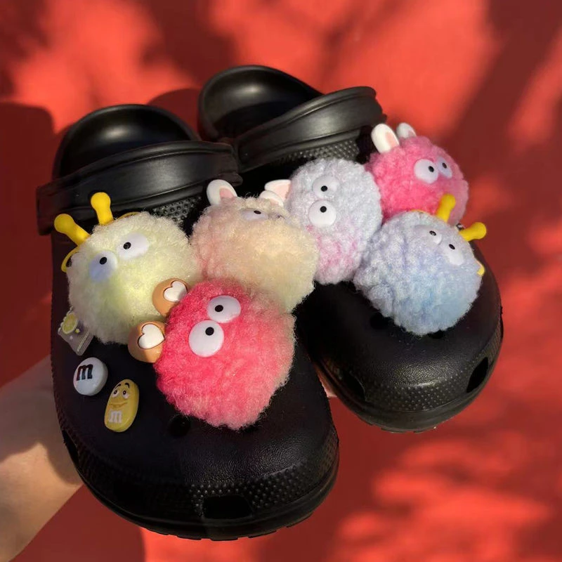 

Fashion Charms for Crocs DIY Cute Cartoon Fur Ball Shoe Accessories Bundle Lovely Clogs Shoe Decorations High Quality All-match