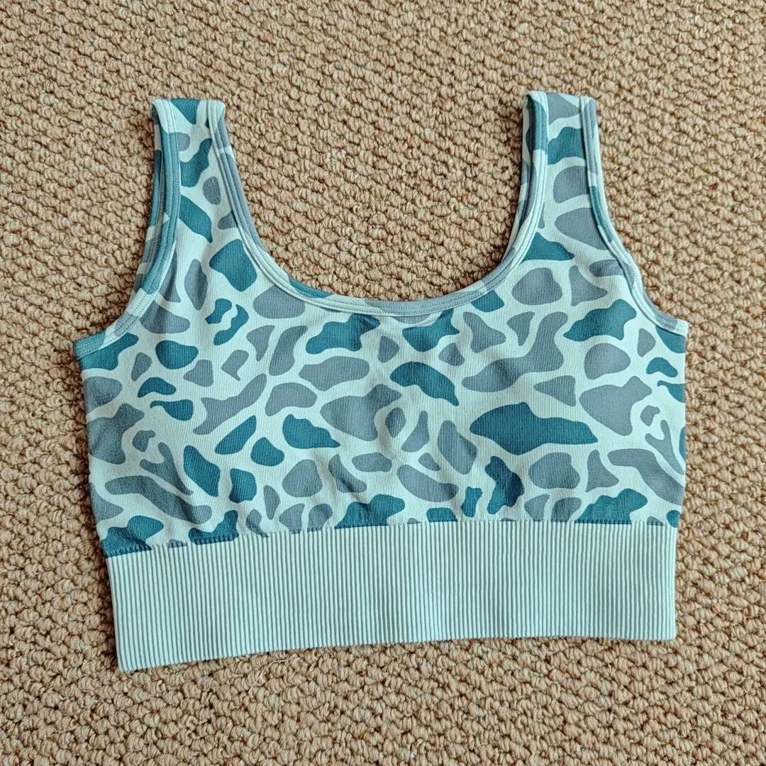 

9.25 Adult Women Grey Camo Knitted Yoga Crop Bra Tops