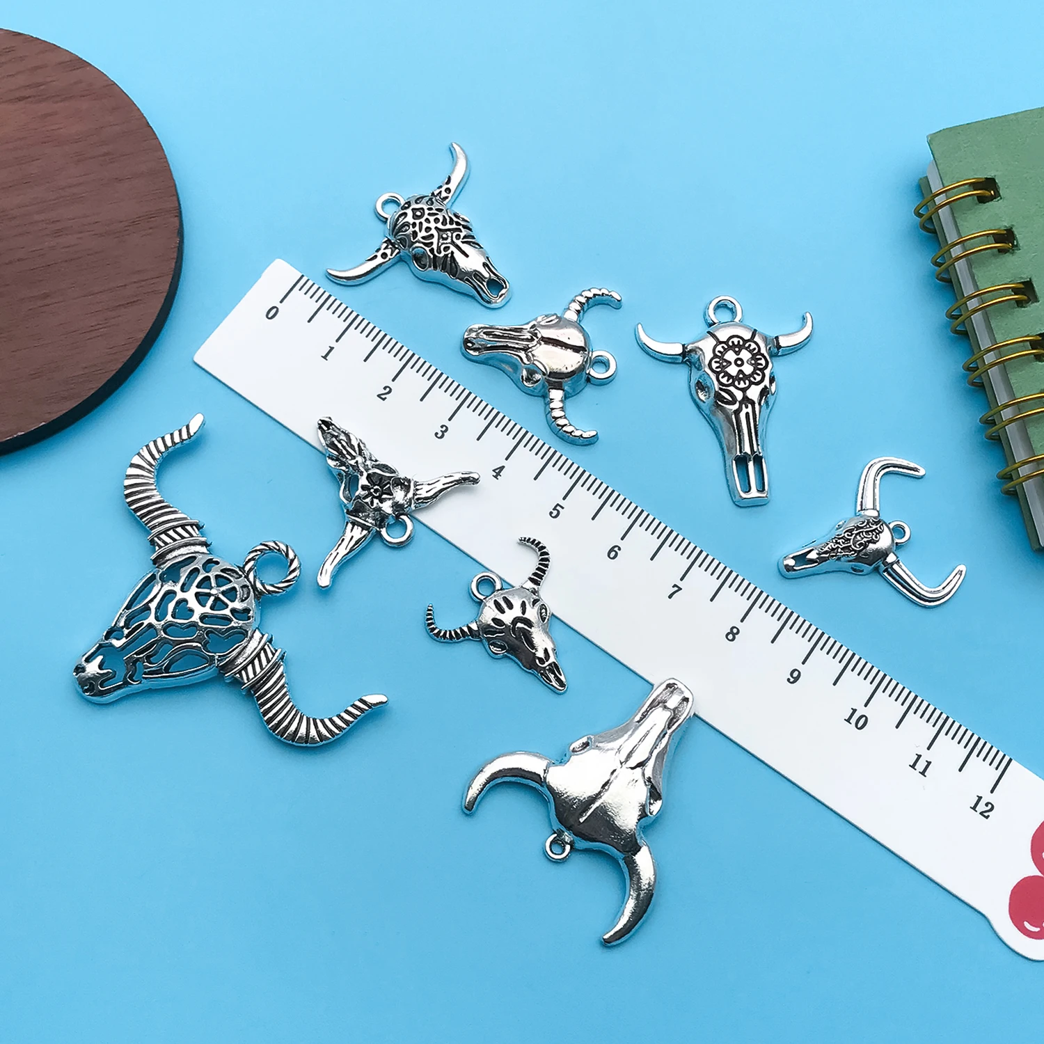 8pcs Antique Silvery Eid Al-Adha Bull Head Horn Charms Alloy Animal Pendants For DIY Jewelry Making Findings Crafting Accessory