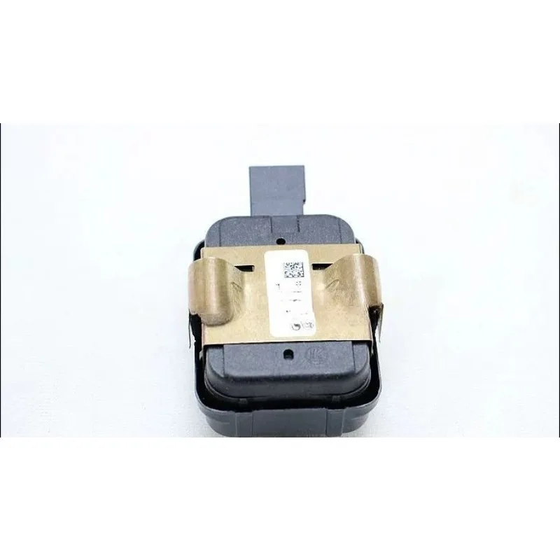 

For Haval H2 H8 H6‌ Coupe‌ H9 New H6 VV7 VV5 Wiper Sensor Original Rain and Light Sensor